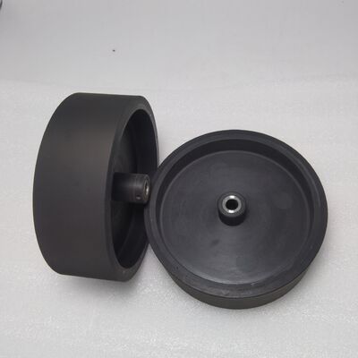 Low Noise Level Rubber Roller Wheel Offering Anti Aging Benefits Perfect for Tennis Clubs