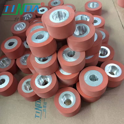 Smooth Surface High Temperature 350 Degrees  Silicone Roller Top low Wheel For PFAFF 8323 Hot-air seam sealing Machine
