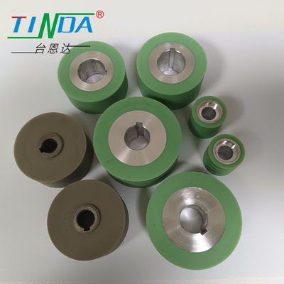 Noise Reduction Rubber Feed Rollers For Raincoat Manufacturing